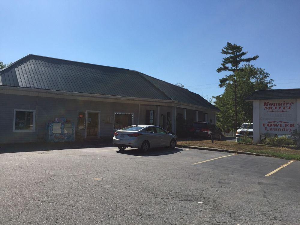 Bonaire Motel Hendersonville Zewnętrze zdjęcie